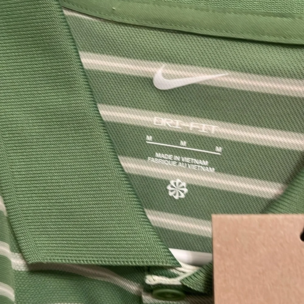 Nike Men's Green and White Golf Polo Shirt